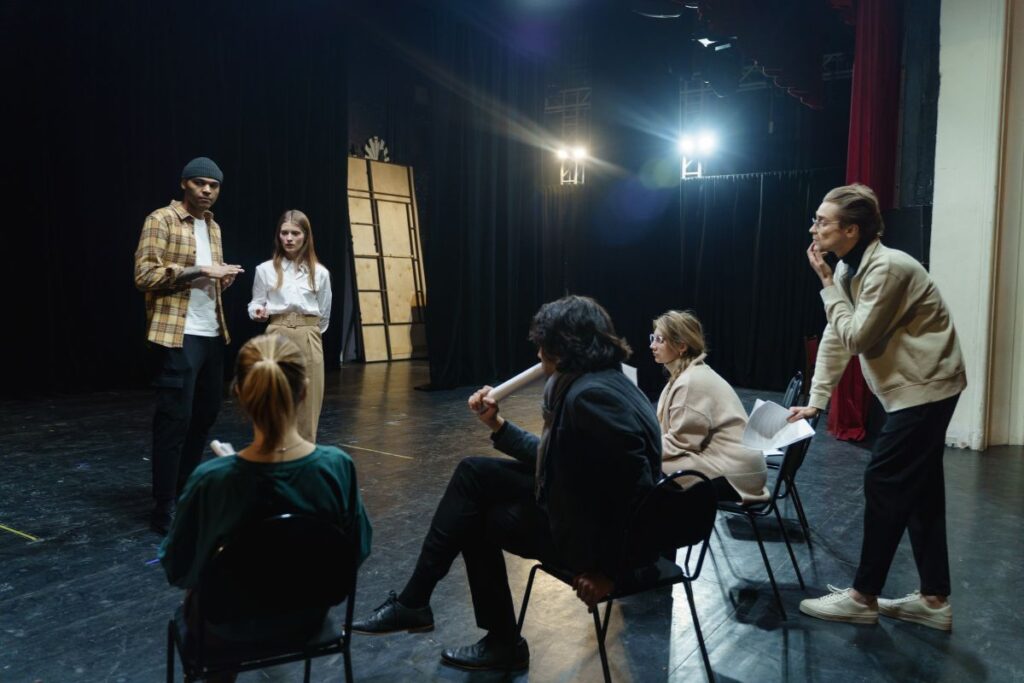 actores-ensayando